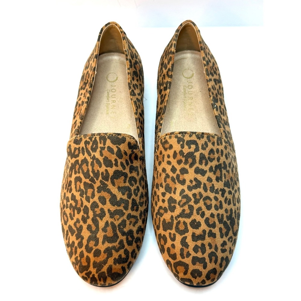Journee Collection Women Ishani Slip On Tailored Flats Leopard/Camel Size 9W NWT - Picture 2 of 11